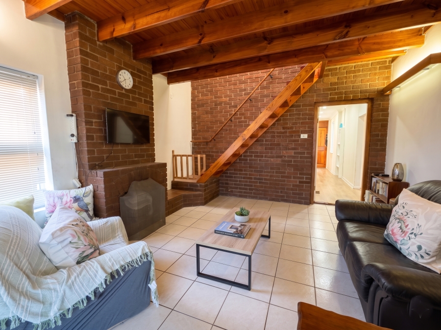 5 Bedroom Property for Sale in Quigney Eastern Cape